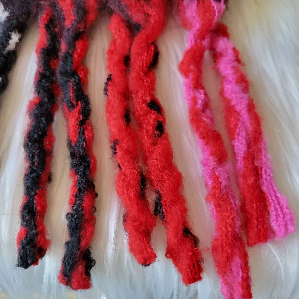Victoria's Secret Hat and Scarf Set
